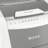 Distrugator automat documente Leitz IQ Office , 300 coli, P5, micro-cut (tip particule), cos  60 litri, alb-gri, Leitz 
