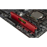 Memorie RAM Corsair Vengeance LPX Red 8GB DDR4 2666MHz CL16