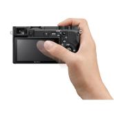 Kit SONY Alpha A6400 Mirrorless 24.2MP, ISO 32000 (Extins: 102400), 1/4000s, 4K @30fps, SD/SDHC/SDXC, Rafala 11cps, WiFi/Bluetooth/NFC, Senzor APS-C, Montura Sony E, Obiectiv 16-50mm, F3.5-5.6