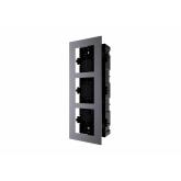 Panou frontal pentru 3 module videointerfon modular Hikvision DS-KD-ACF3; permite conectarea a 3 module de videointerfon modular; mo ntareincastrata; material aluminiu, doza de plastic inclusa; dimensiuni:337.8mm x 124mm × 4mm;