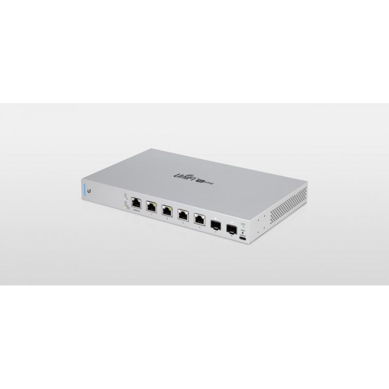 Ubiquiti UniFi switch 6 porturi USG-XG-6POE, 2x 1/10 SFP+, 4x 802.bt PoE++ Ports, 1U Rack- Mountable, consum maxim 40w.